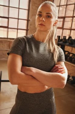 Domyos Shirts Seamless Short Sleeve Cropped Fitness T-Shirt, Women’s