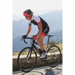 Btwin Shirts Women's Short Sleeved Cycling Jersey 900