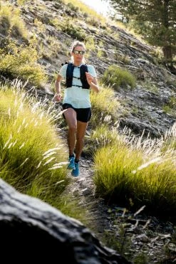 Evadict Light Trail-Running Shorts