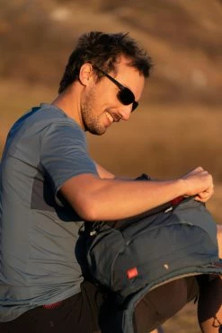 Quechua MH100, Category 3 Hiking Sunglasses