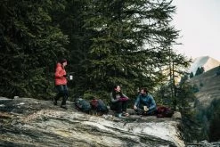 Forclaz Trek 100 Easyfit, 70 L Hiking Backpack, Men's Backpacks & Bags