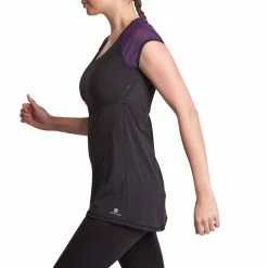 Promo 🔔 Shirts Domyos Shape+, Shaping Fitness T-Shirt, 👩 Women's 🎁 21 Shirts Domyos Shape+, Shaping Fitness T-Shirt, Women's