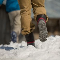 Quechua SH100 Warm, Waterproof Mid Snow Hiking Boots, Women's