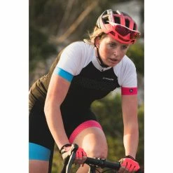 Btwin Shirts Women's Short Sleeved Cycling Jersey 900